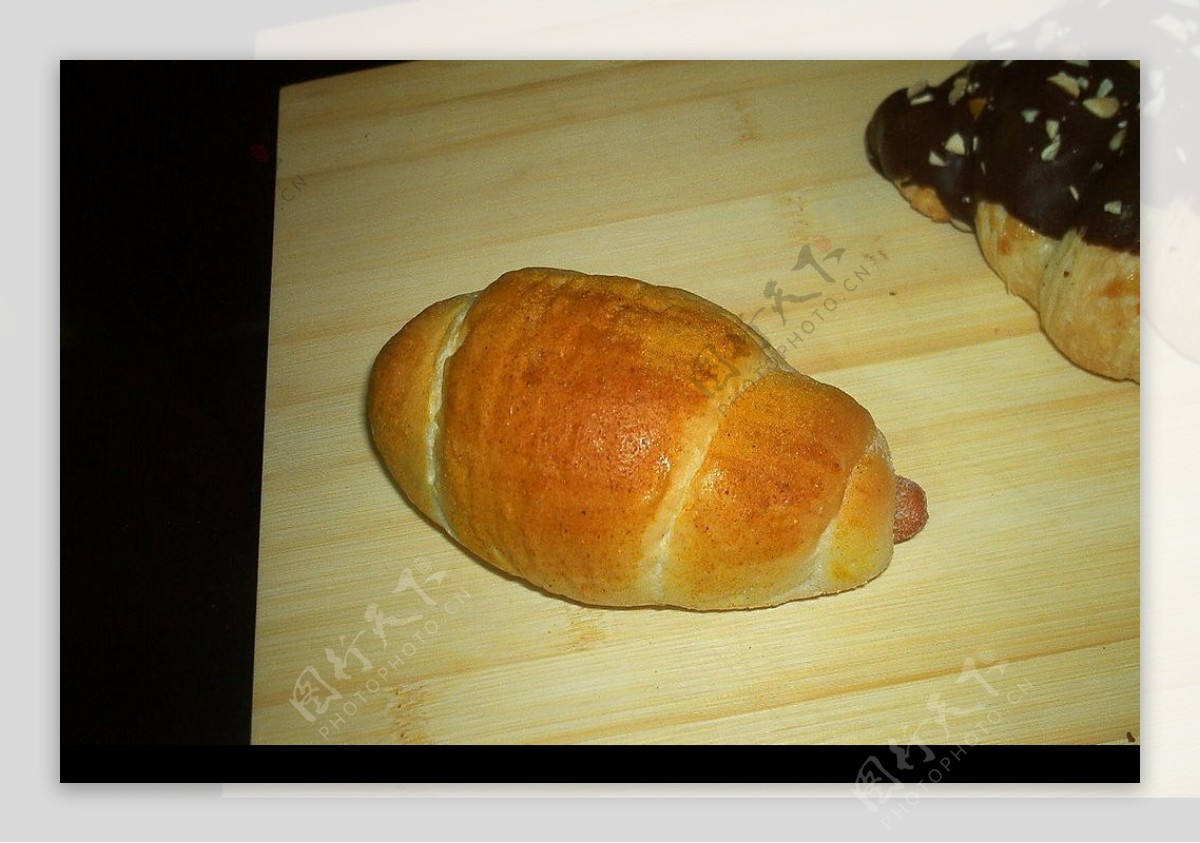 法式热狗面包图片