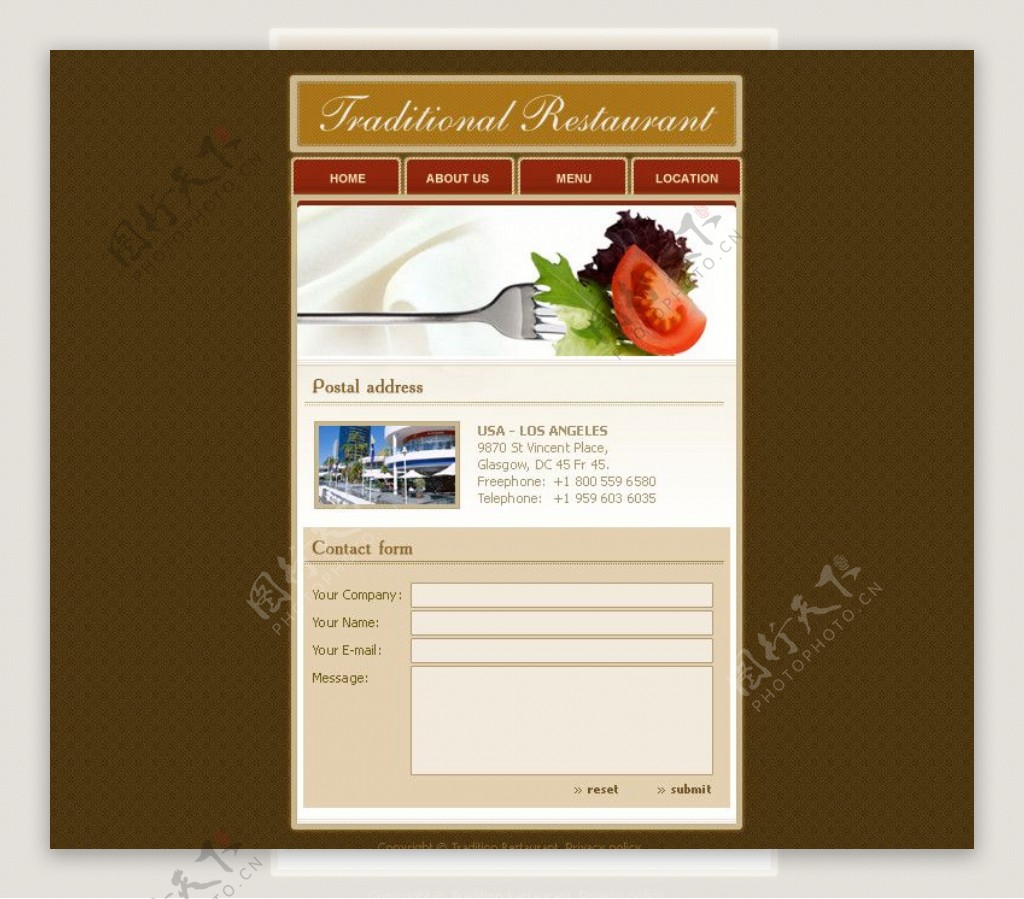 美食餐厅刀叉蔬菜番茄鲜艳诱人棕色背景网页模版PSD分层素材餐厅网站图片