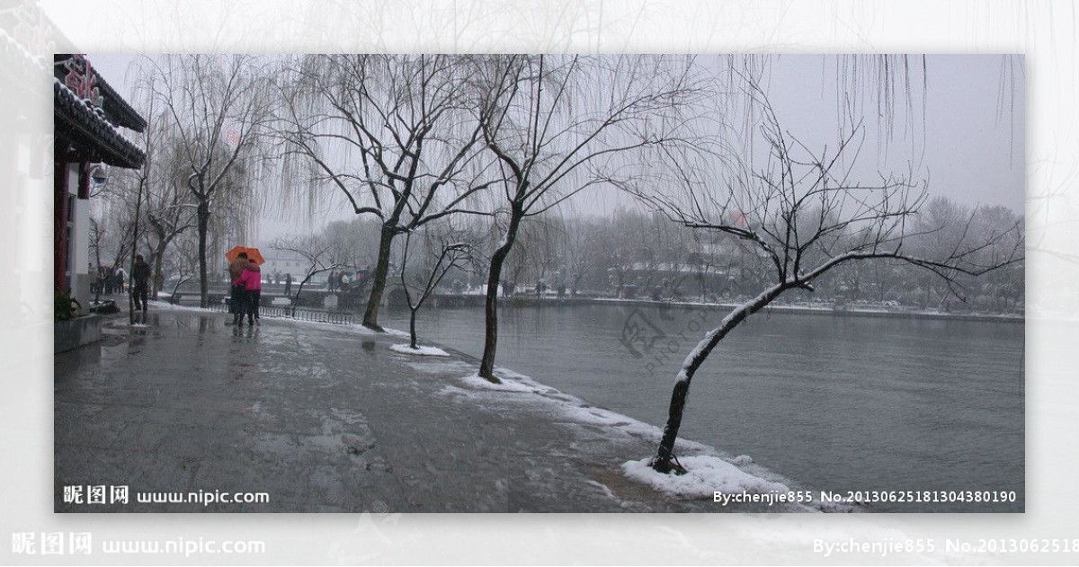 西湖雪景图片