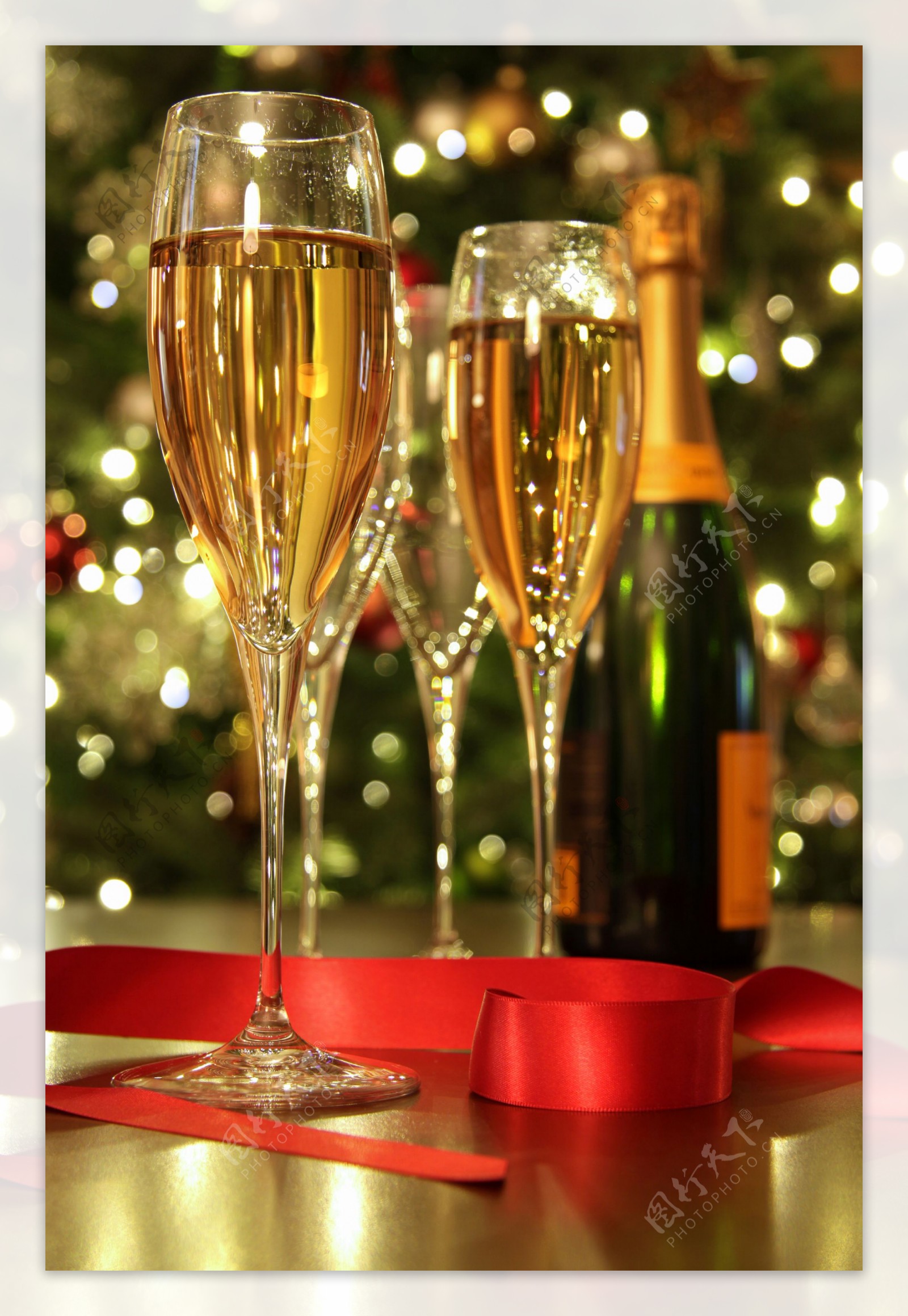 新年香槟美酒丝带图片