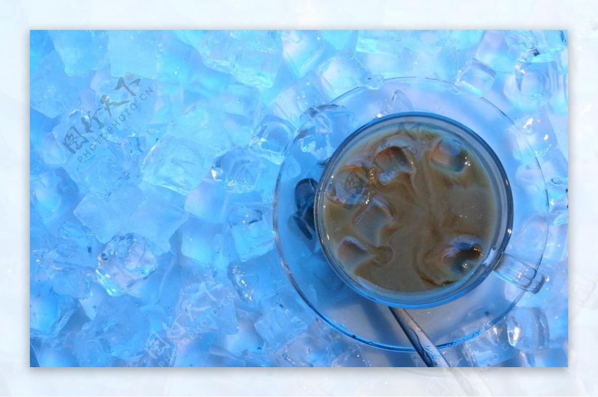 冰咖啡图片
