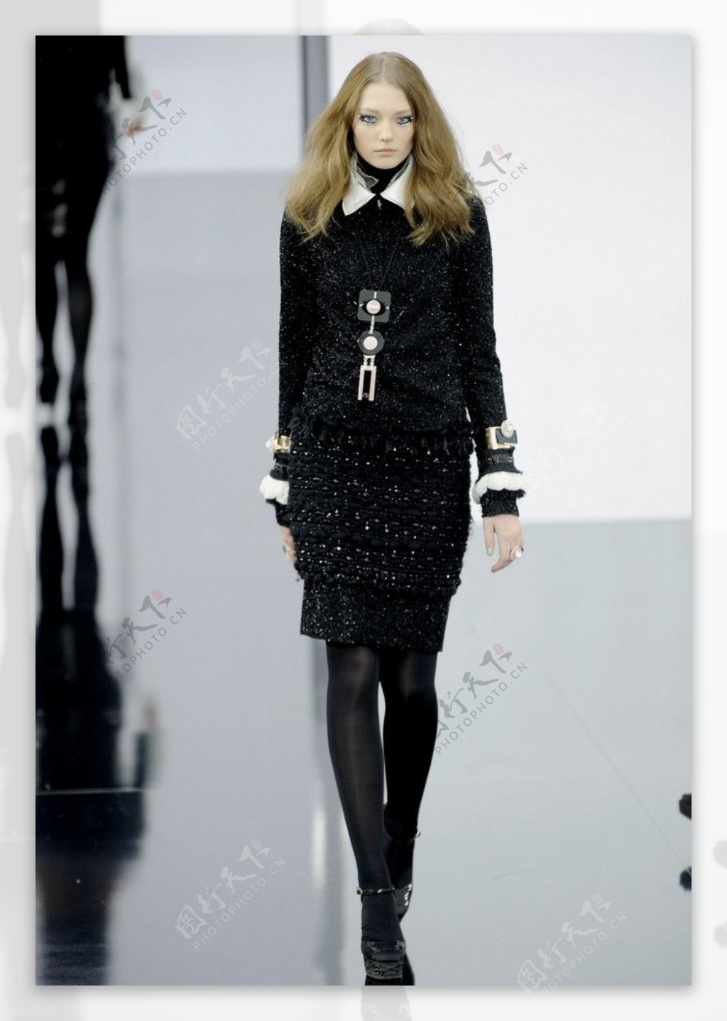 世界名牌品牌莫尼克183鲁里耶MoniqueLhuillier礼服顶级服装设计师图片