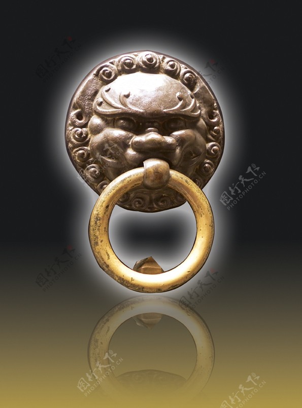 胡雪岩故居传统狮头紫铜门环图片
