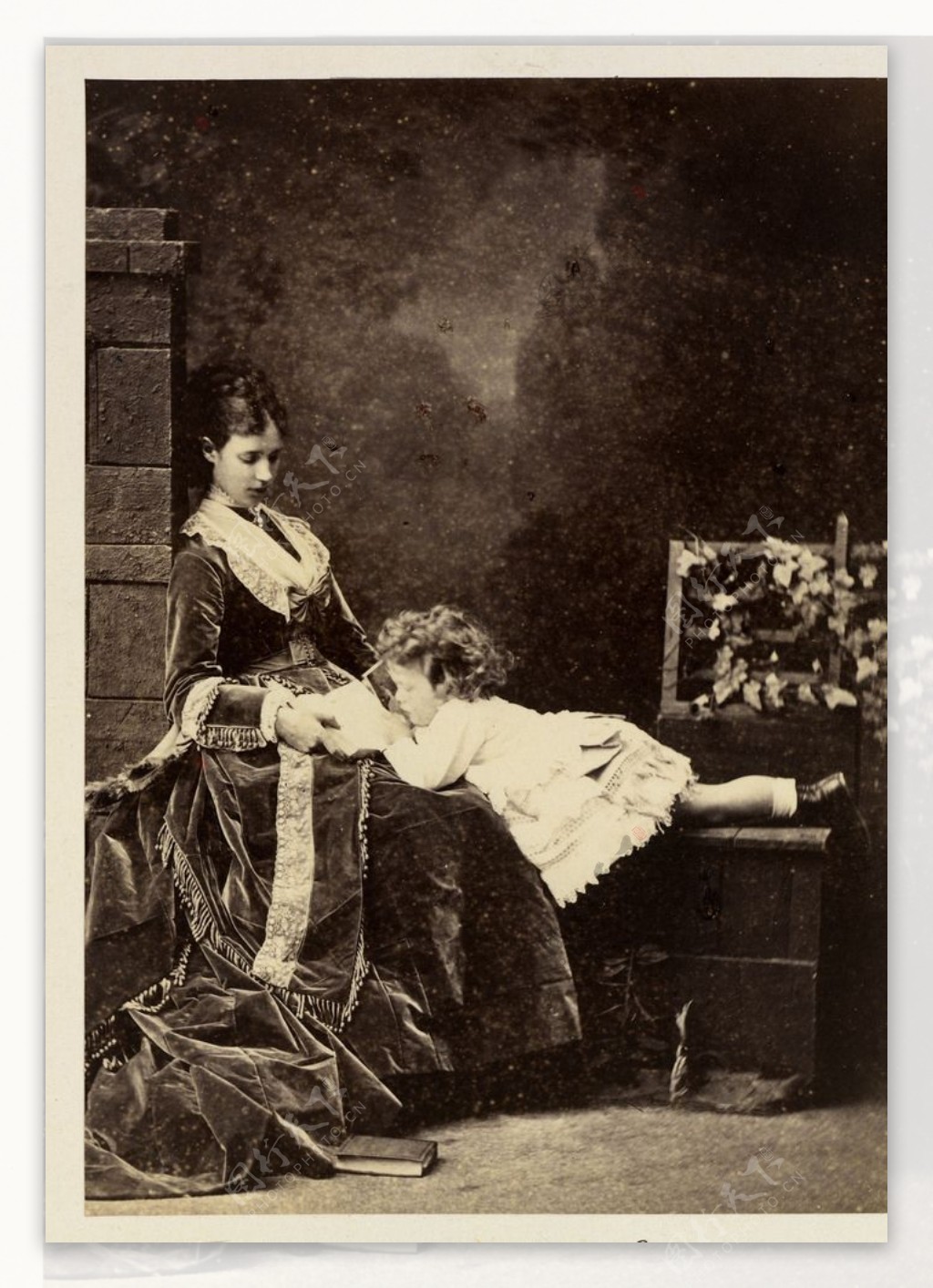 玛丽娅183费奥多罗芙娜与儿子