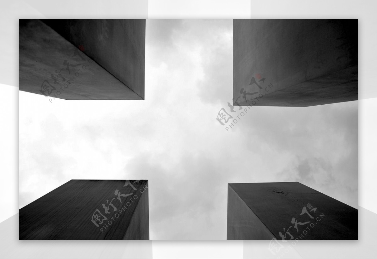 黑白创意高楼摄影