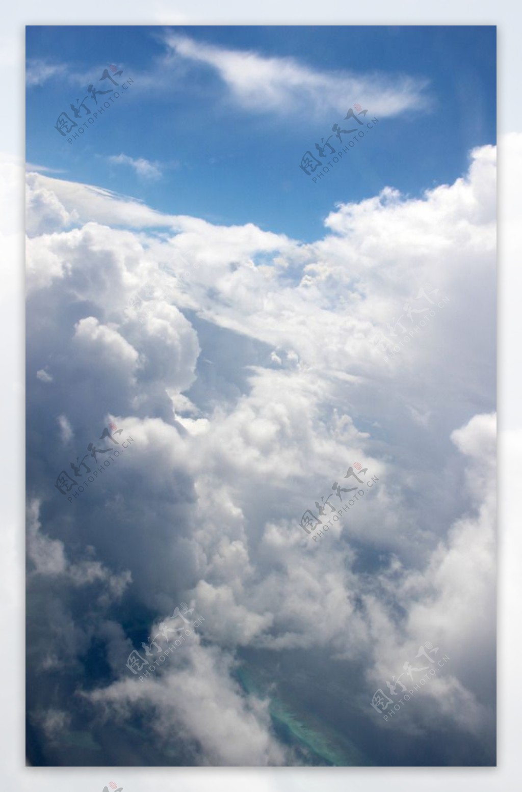 飞机上拍的云朵