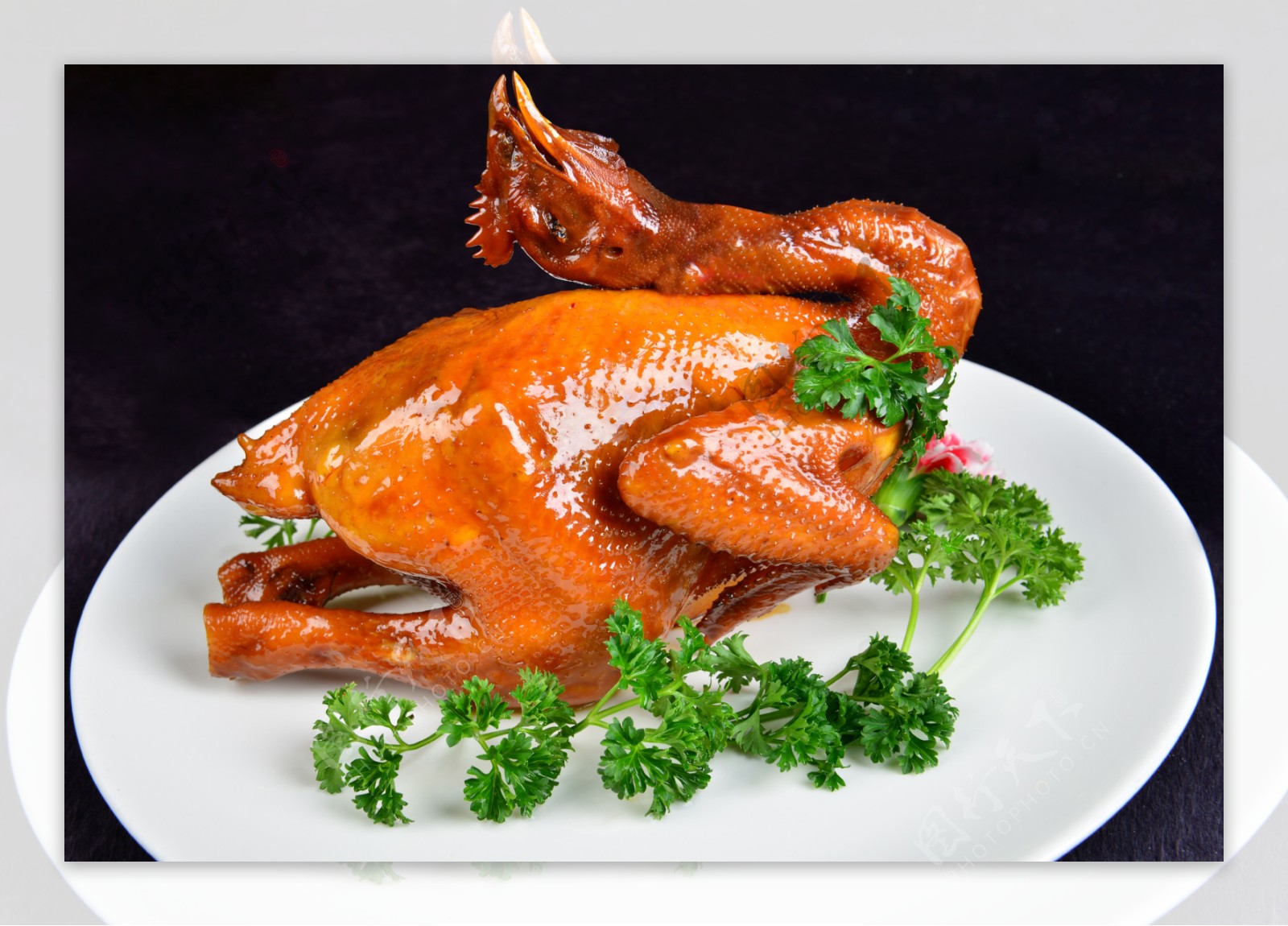 广式豉油鸡的做法_广式豉油鸡怎么做_广式豉油鸡的家常做法_累累【心食谱】