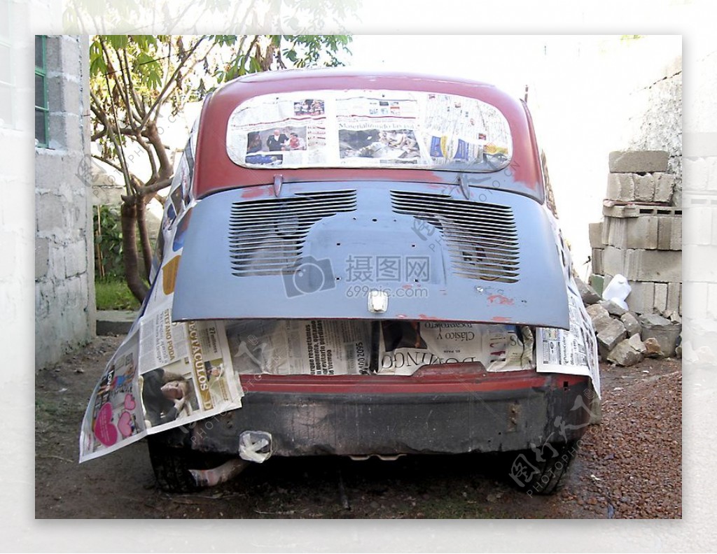 Fiat600sreadyforpainting391113.JPG