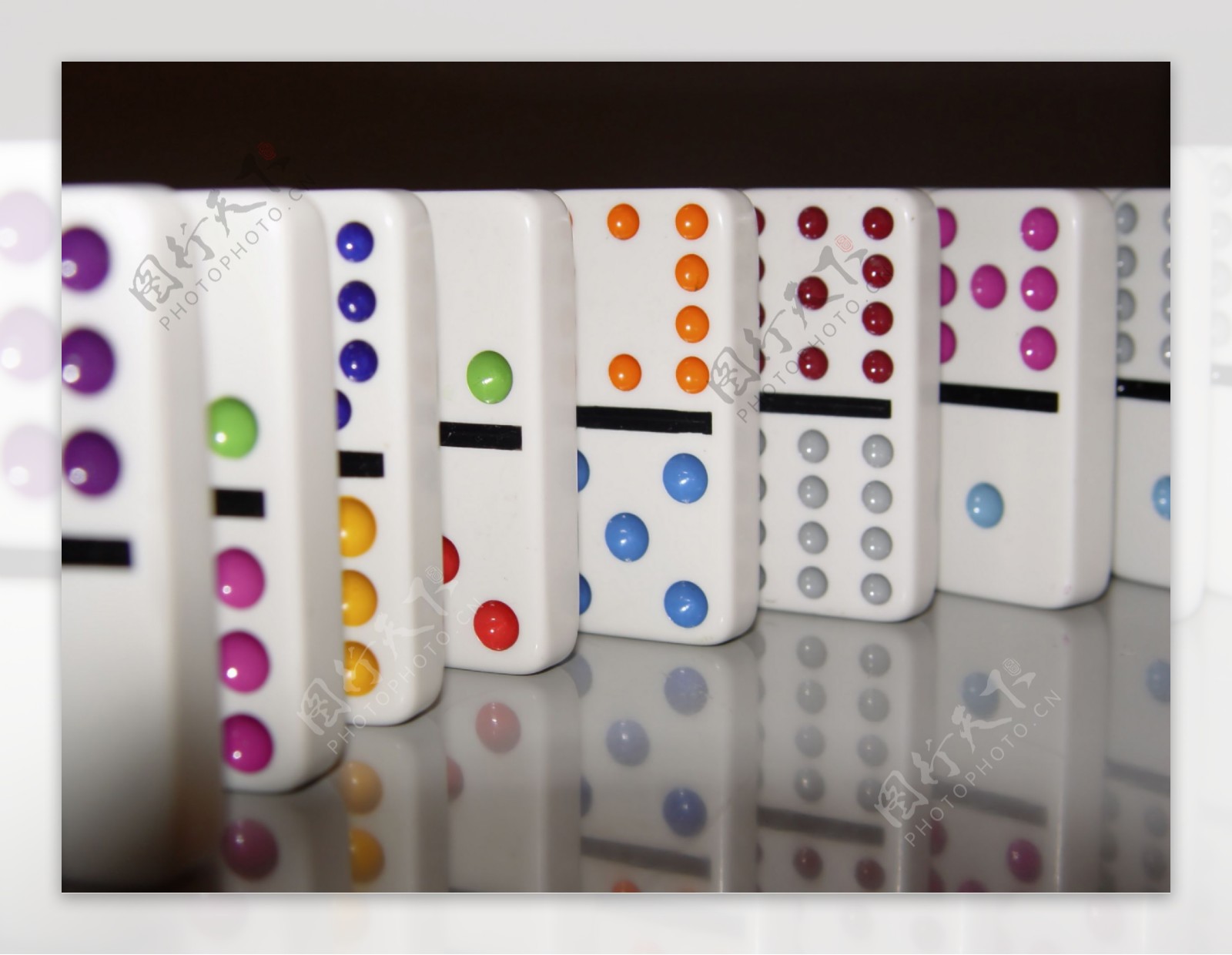 多米諾 骨牌 效應 意思 (98) 사진