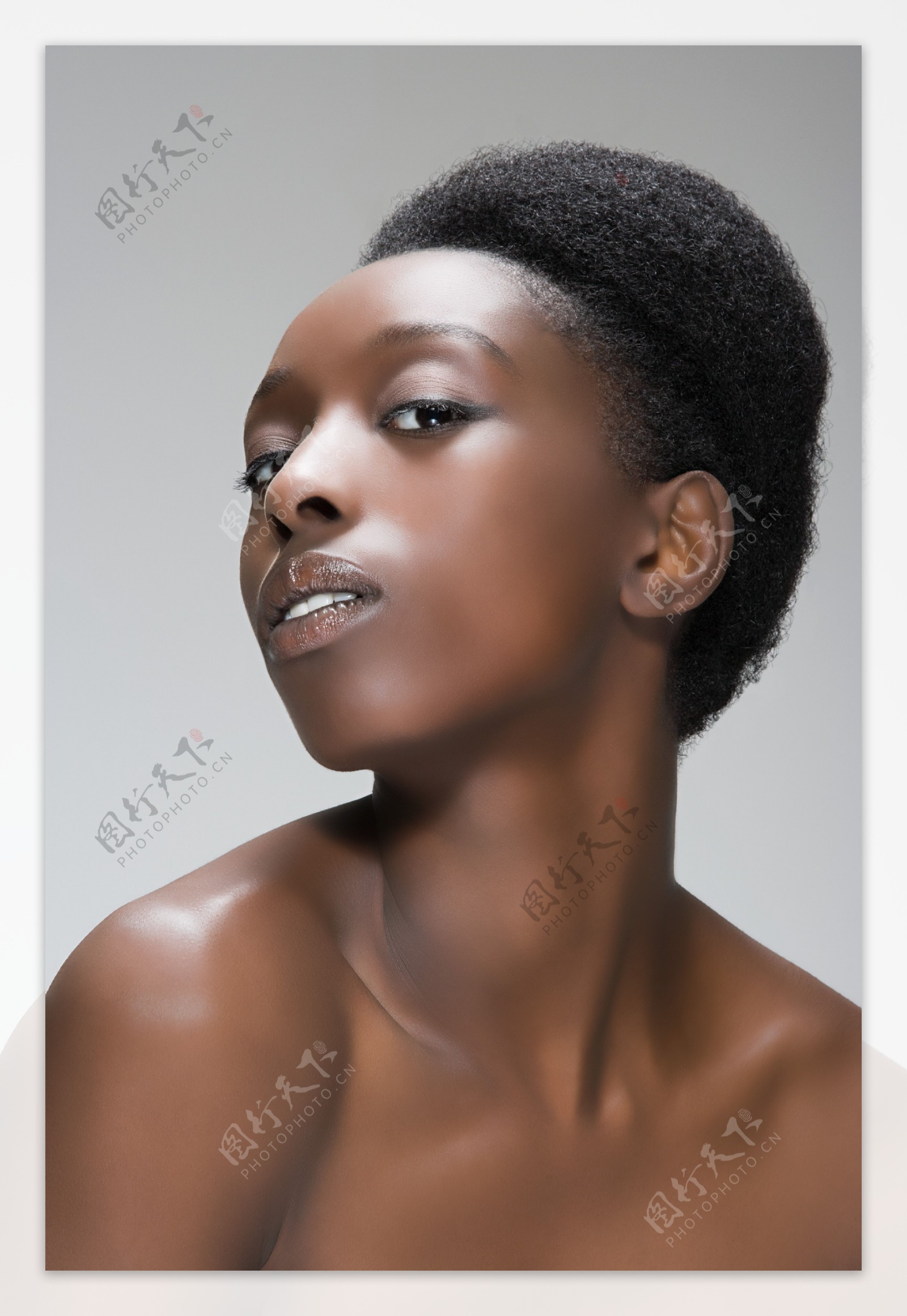 超酷黑人女性图片
