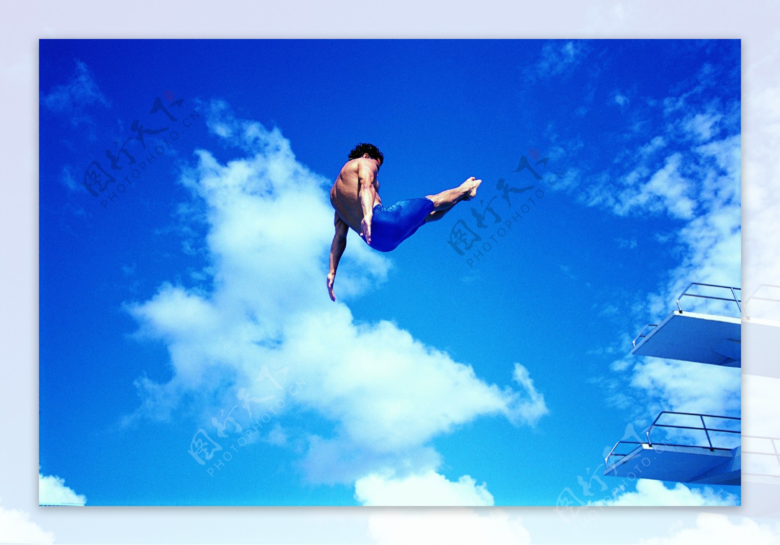 天空中的人体育人物图片