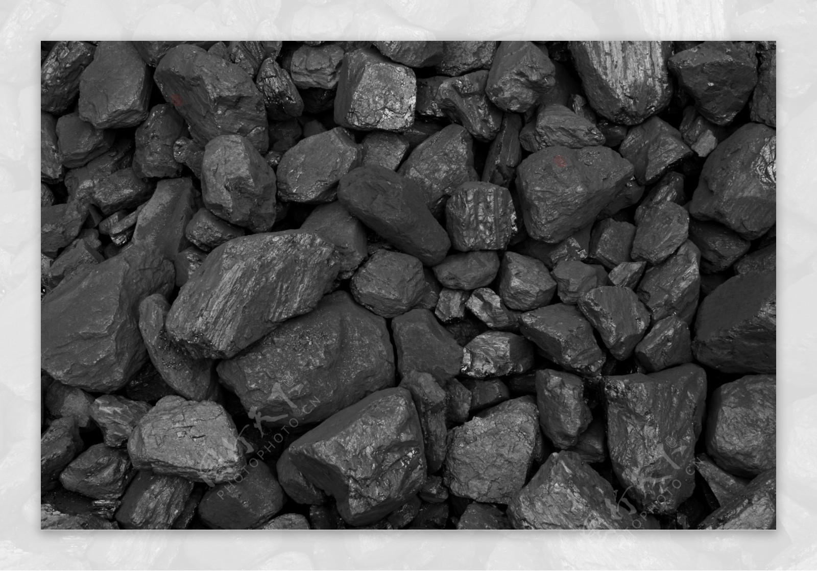 开采出来的煤碳图片
