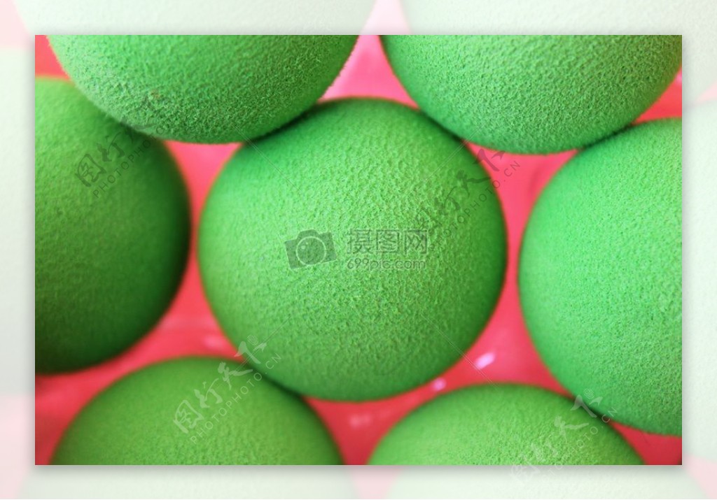 绿色的橡胶球