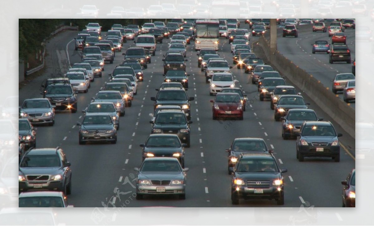高速公路车流行驶实拍高清视频素材