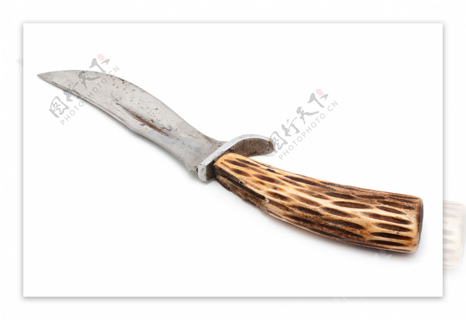 木质手柄的小刀