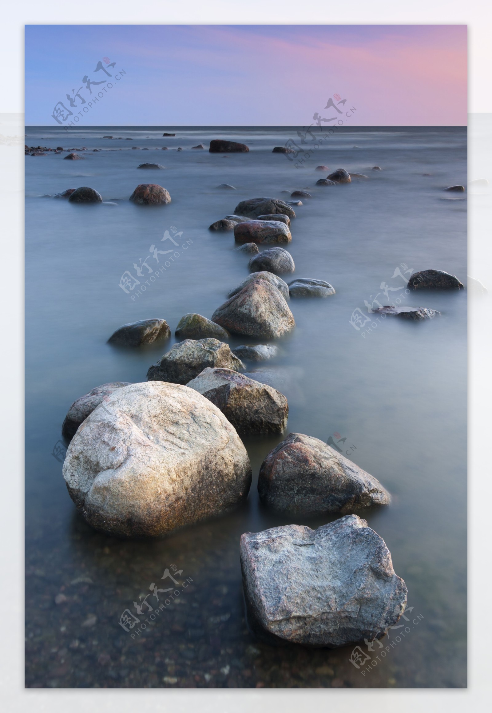 海岸石头风景图片