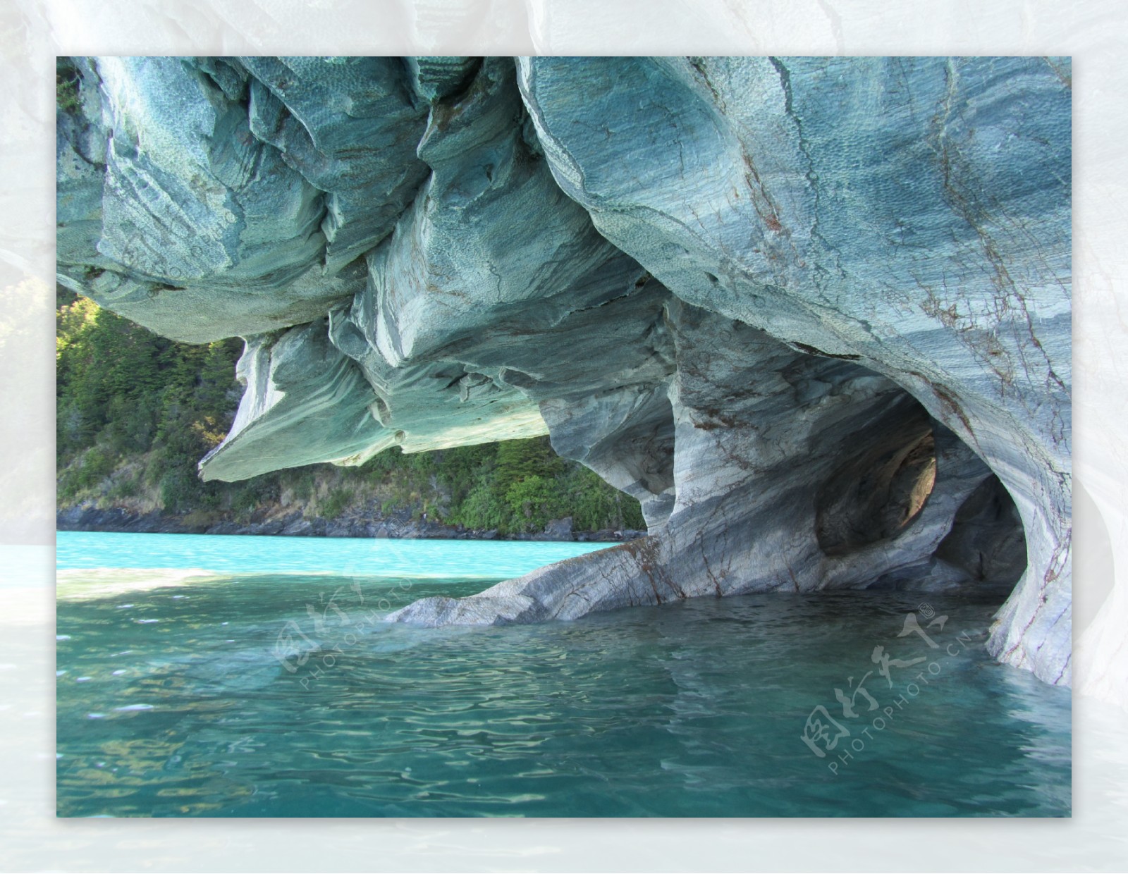 天然洞穴风景图片