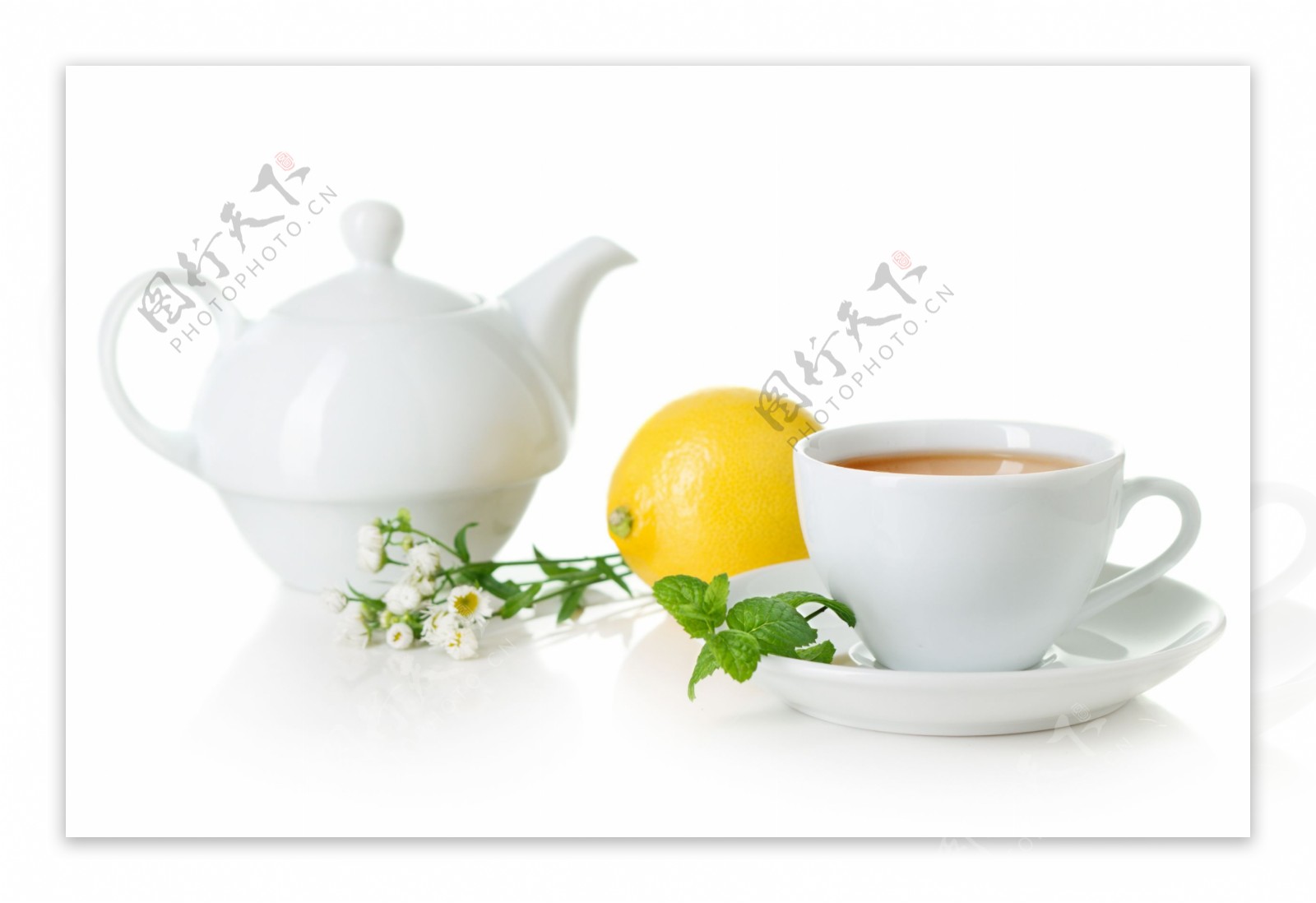 柠檬与茶水图片