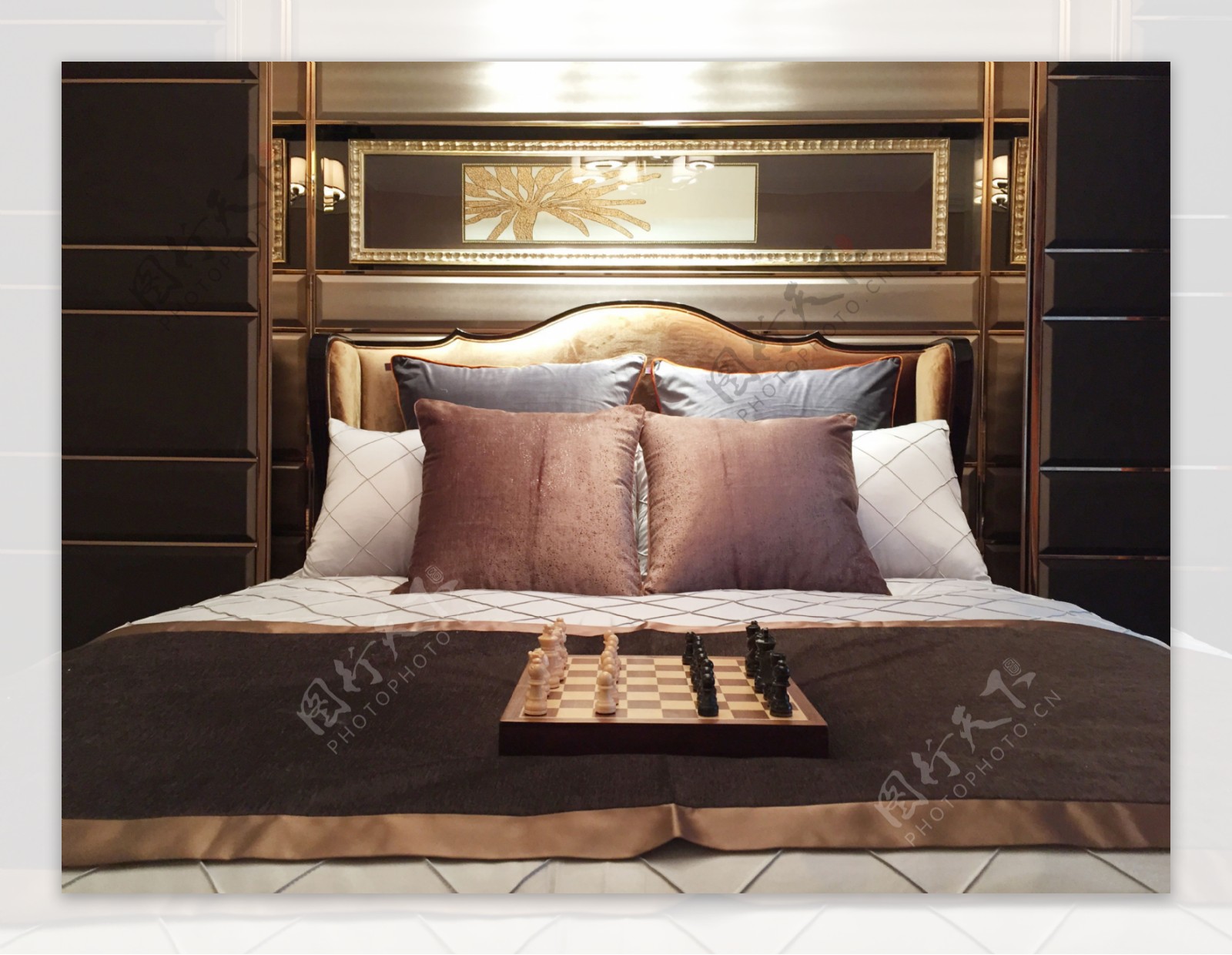 法式豪华卧室大床设计图