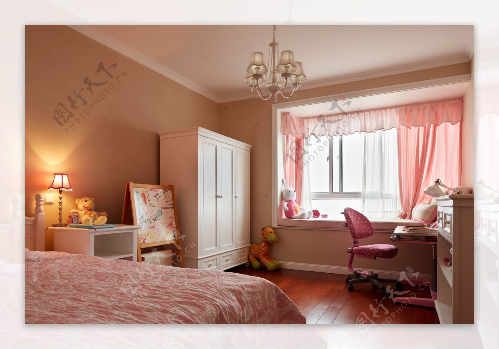 粉色室内卧室设计图