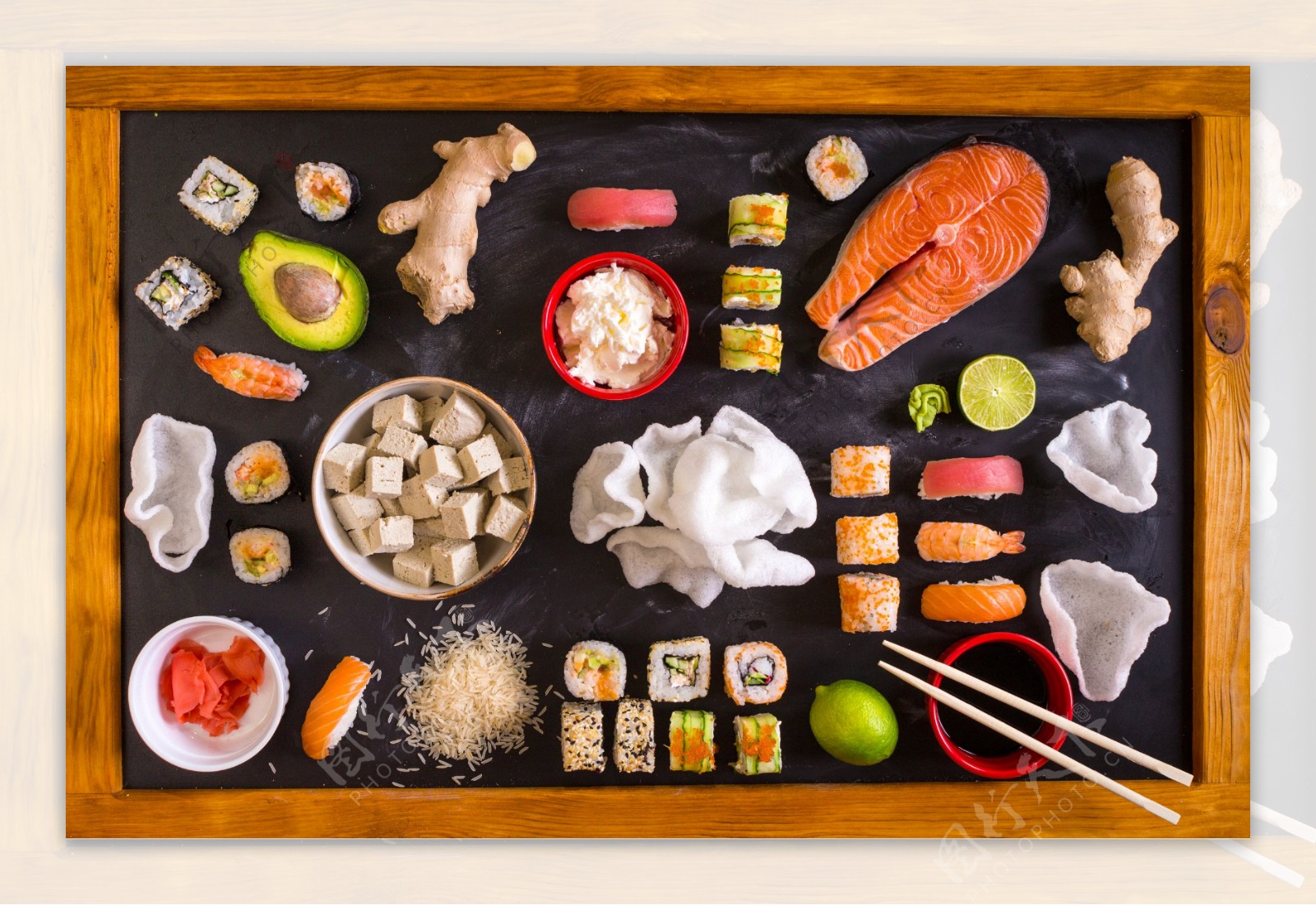 寿司与食物原料图片