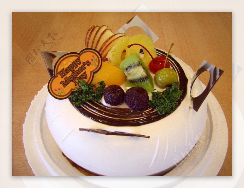 巧克力大蛋糕图片