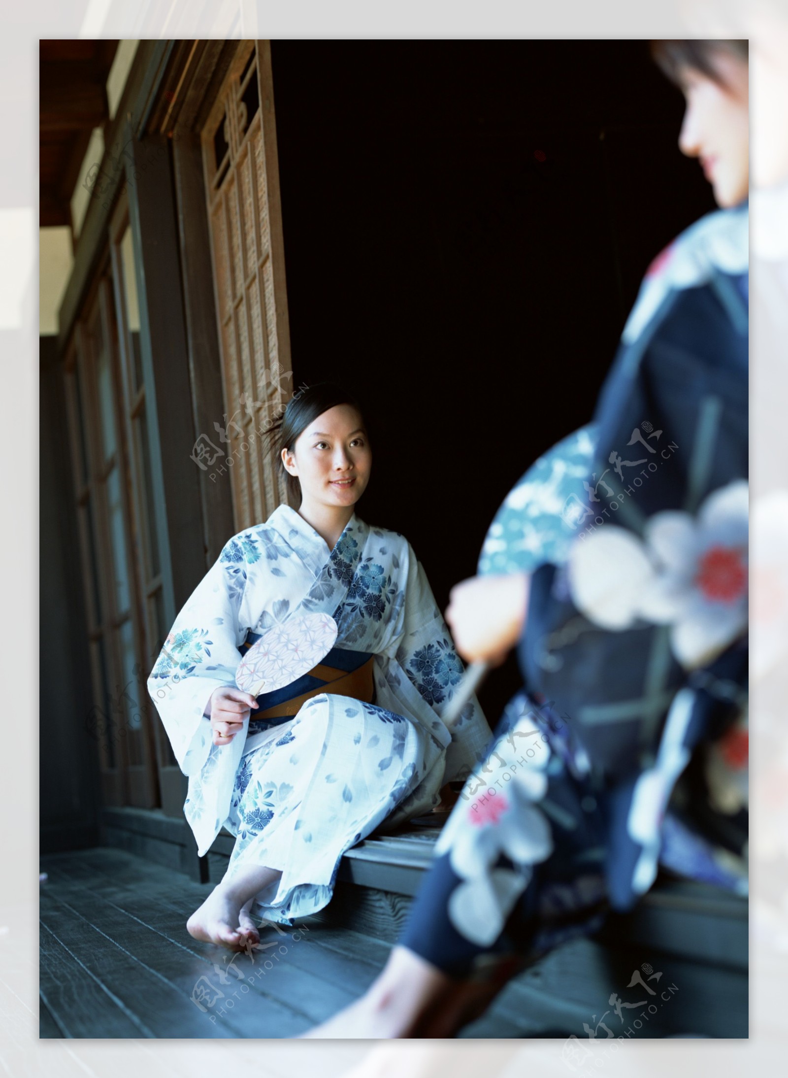 和服日本美女图片