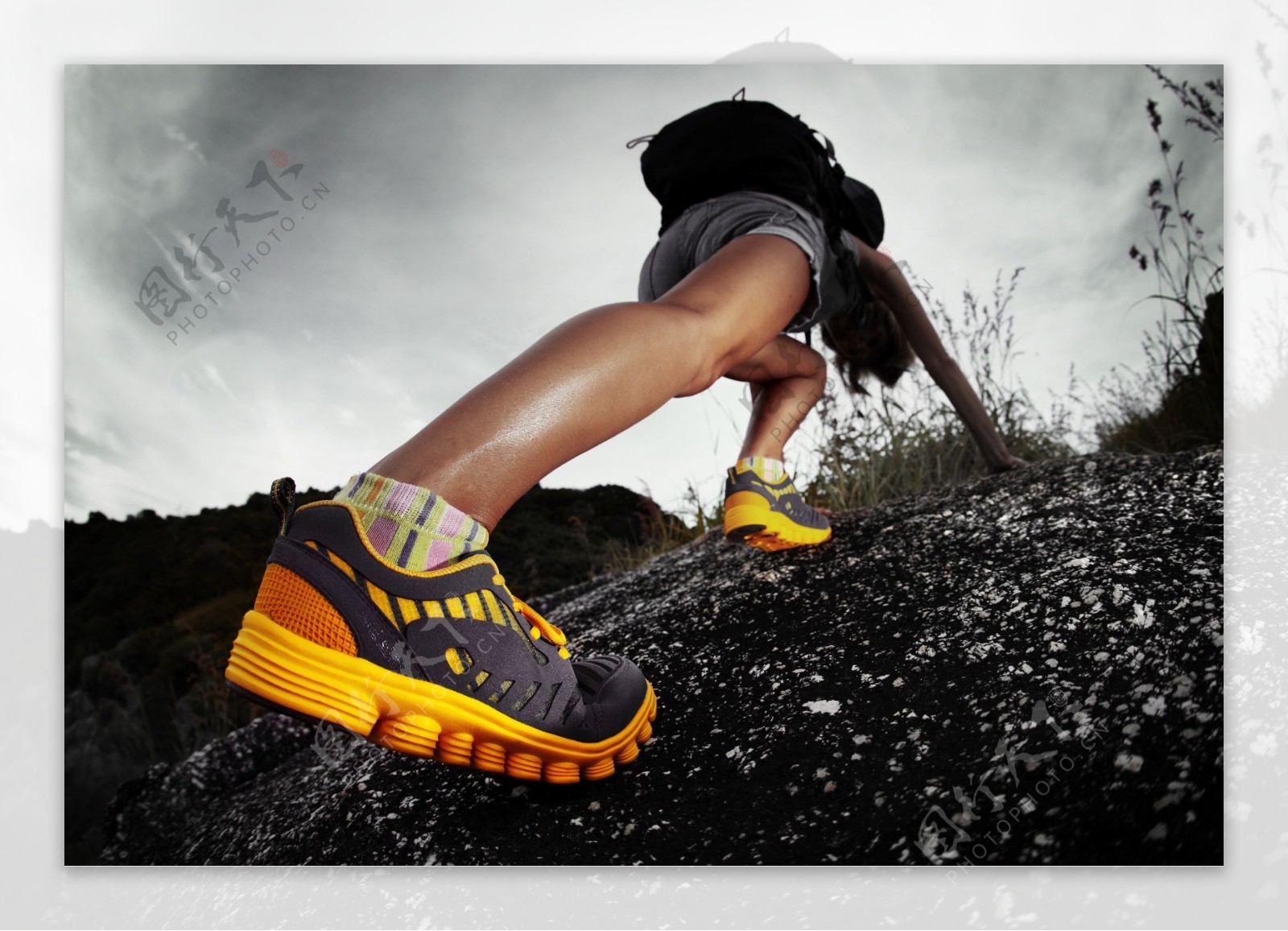 登山运动员鞋子摄影