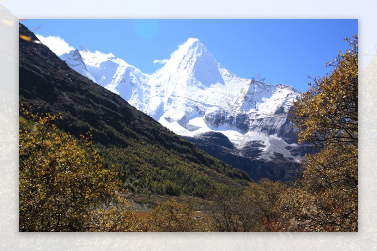 雪山美景