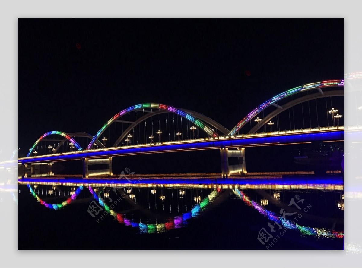 和平大桥夜景
