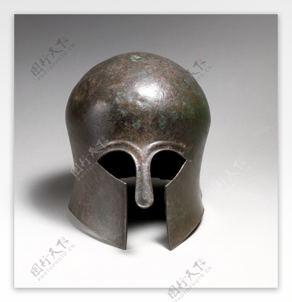 科林斯式青铜头盔
