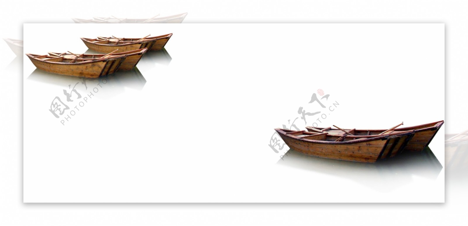 古代船舶江河上飘荡运输木船