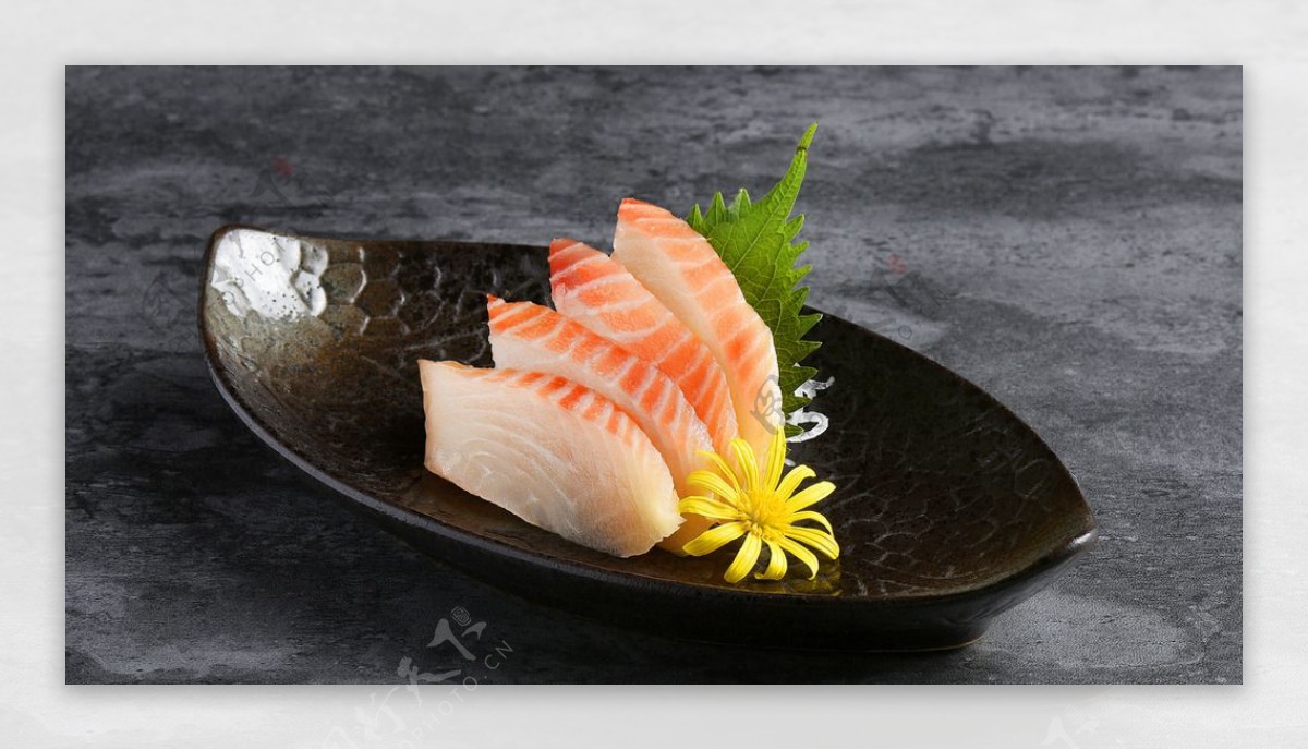 日本料理切片三文鱼