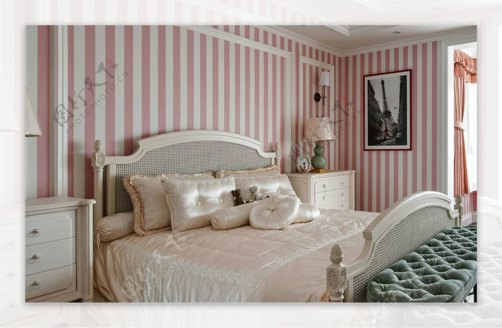 欧式粉色卧室床