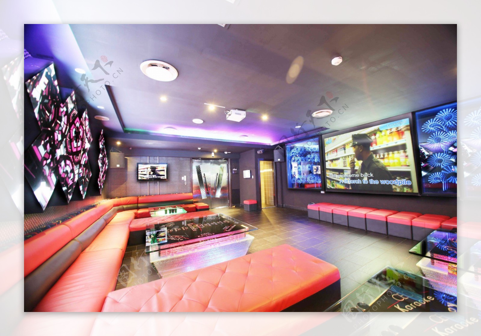 大红色沙发ktv酒吧室内设计装修效果图