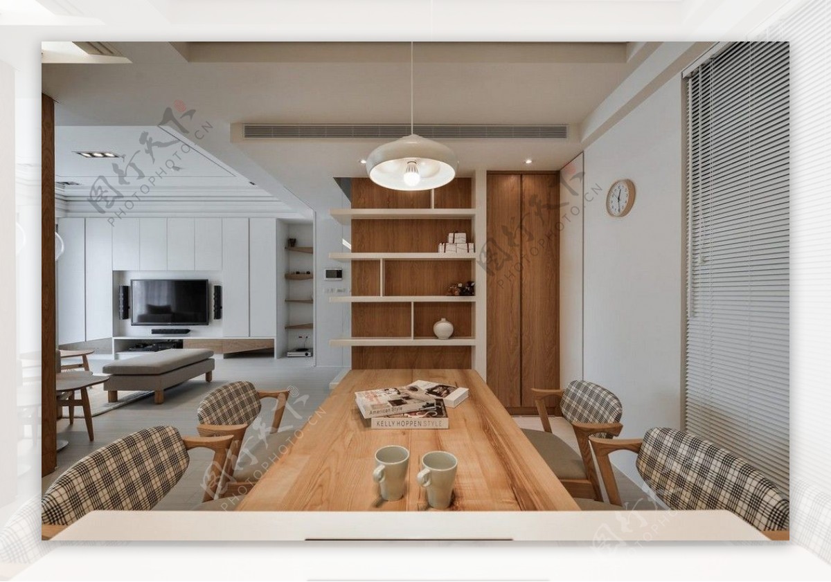 田园清新客厅木制餐桌室内装修效果图