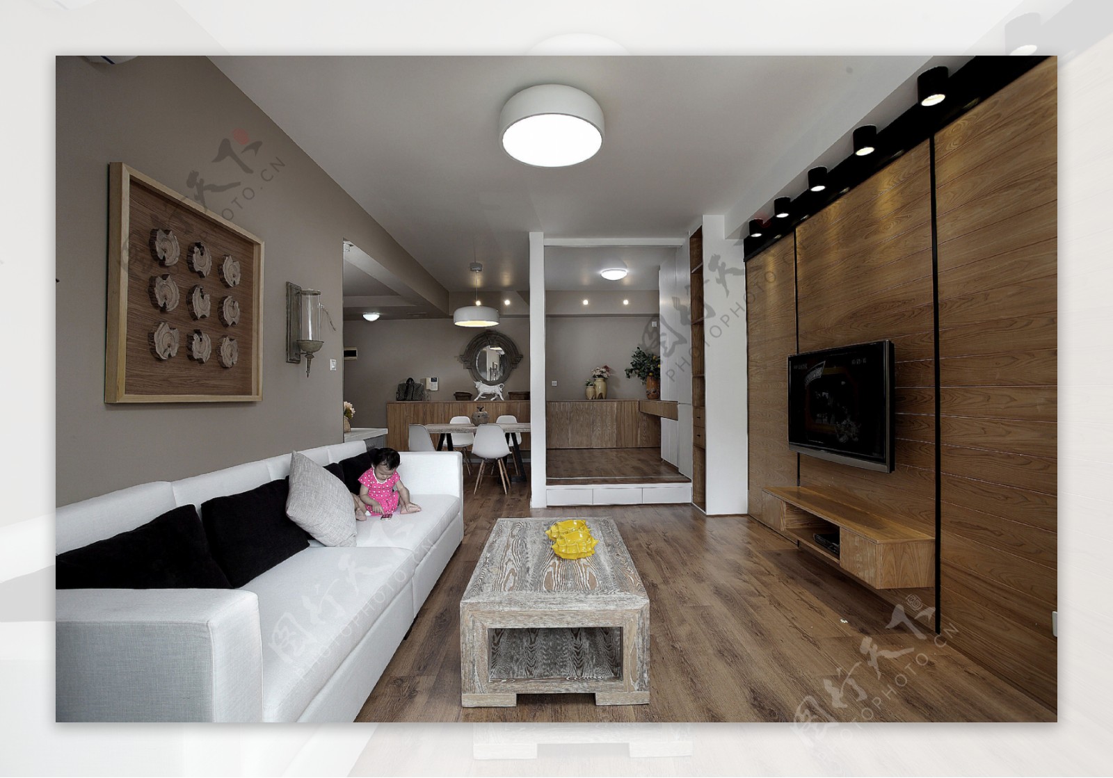 现代时尚客厅亮白色沙发室内装修效果图