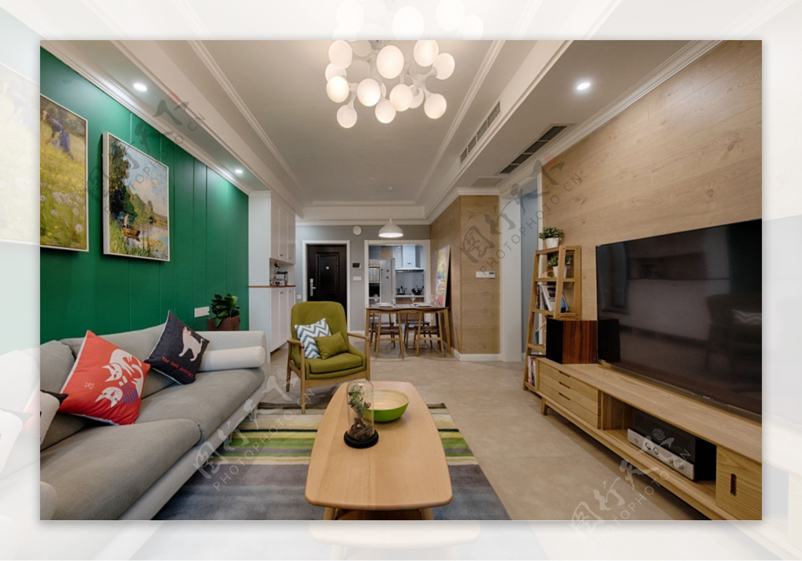 现代时尚客厅绿色背景墙室内装修效果图