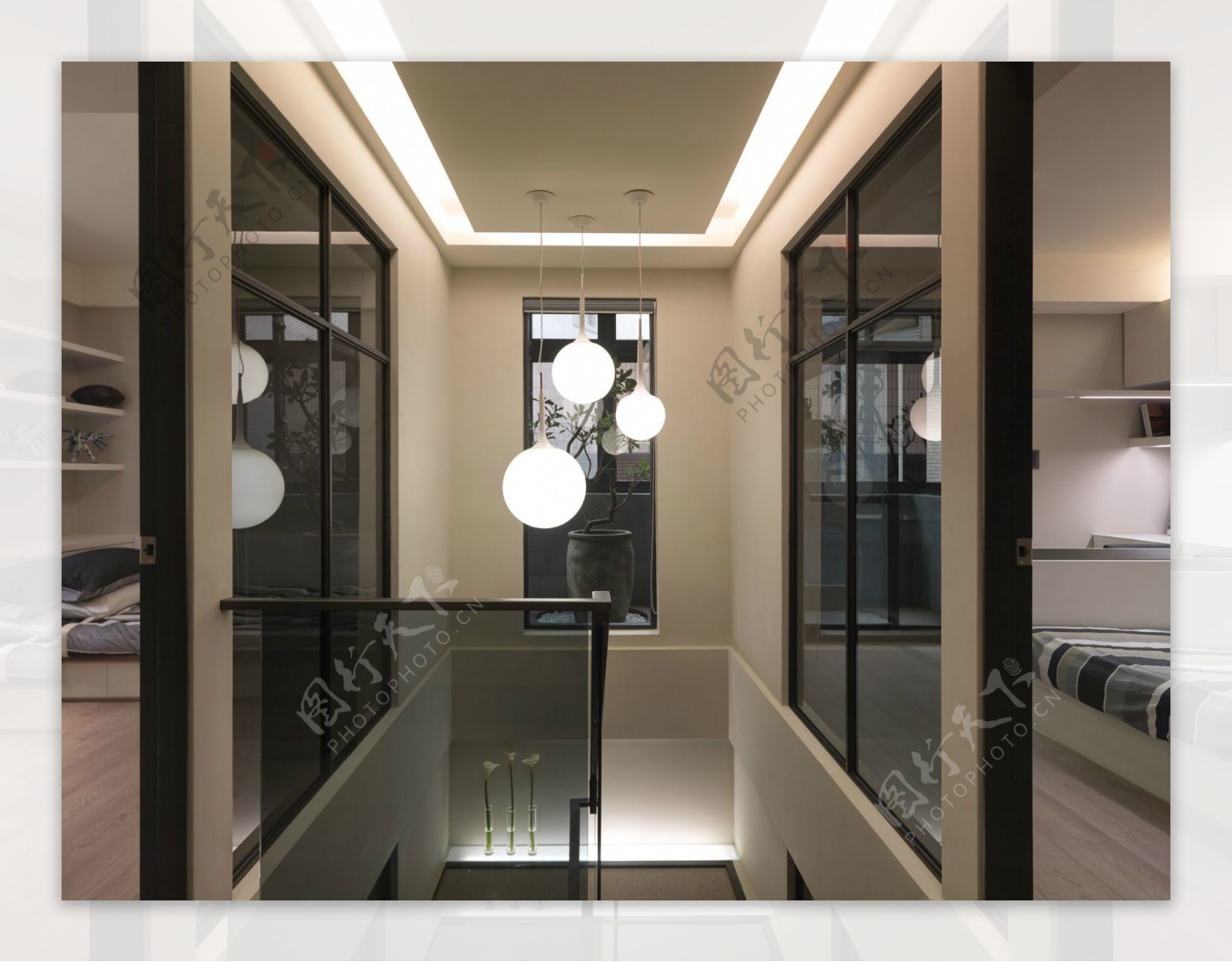 现代奢华客厅球体吊顶室内装修效果图