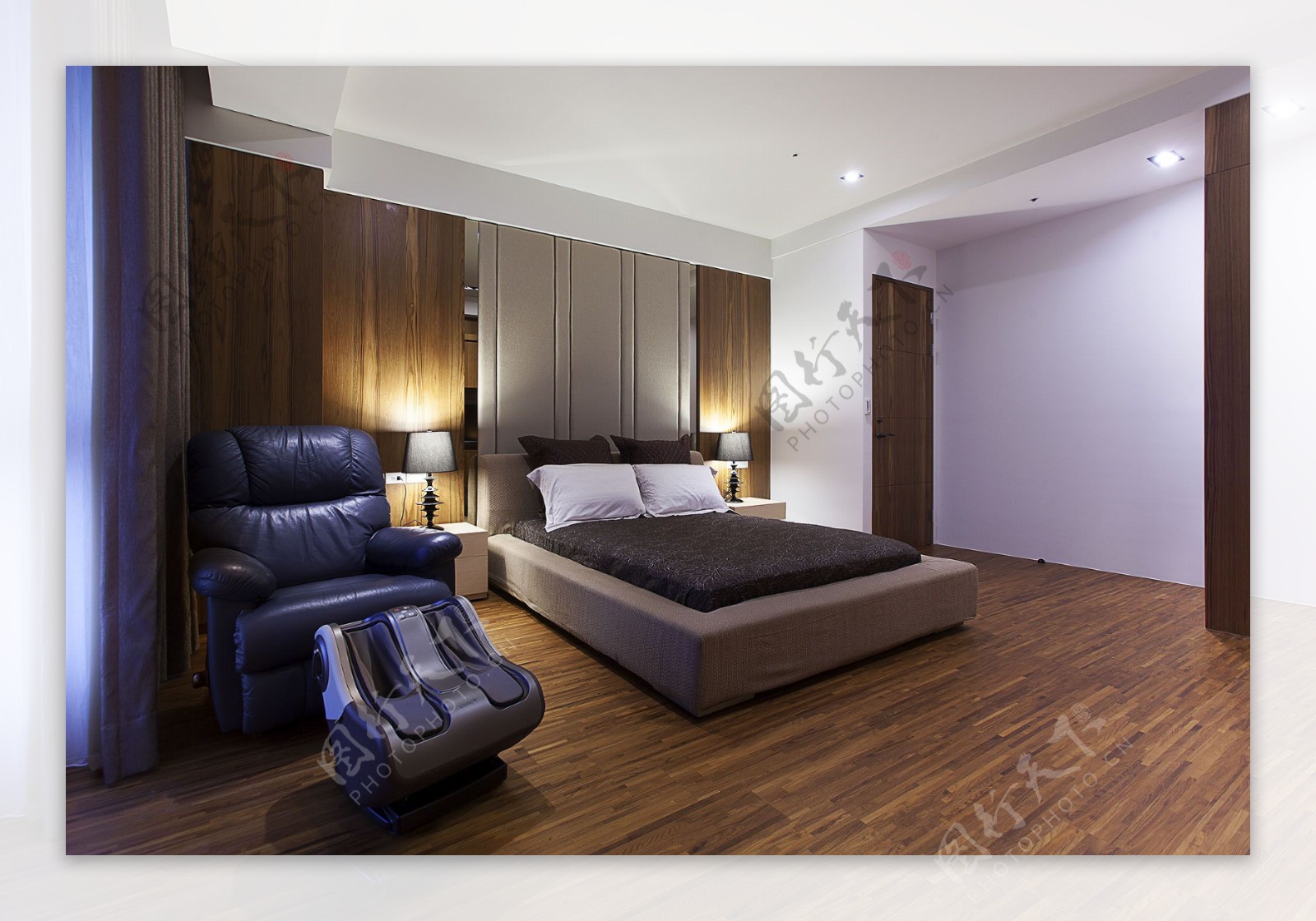 木质地板设计卧室效果图