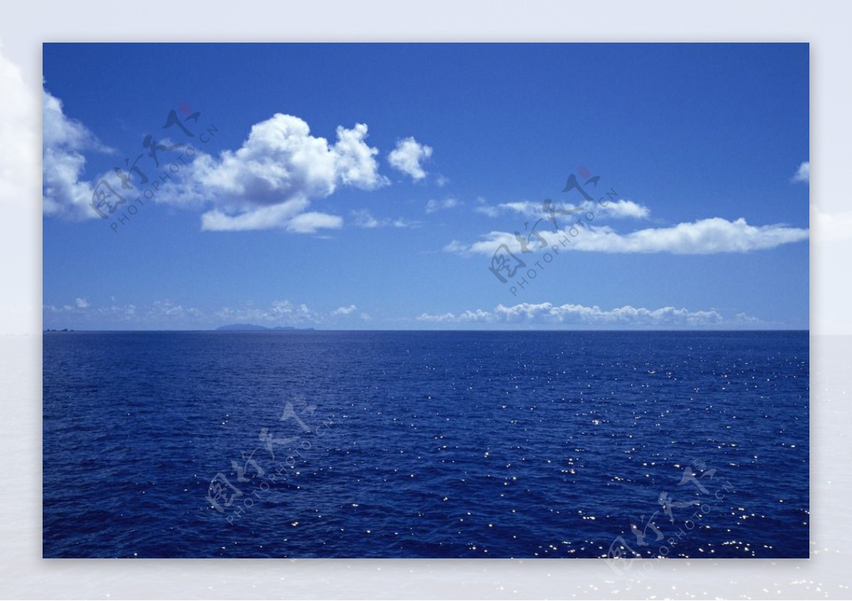 湛蓝的大海