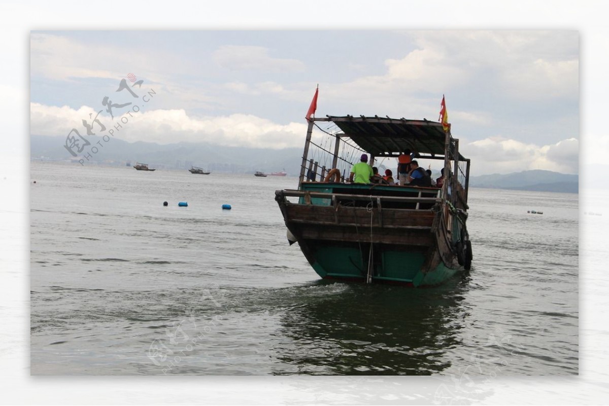 巽寮湾海岸风景旅游船