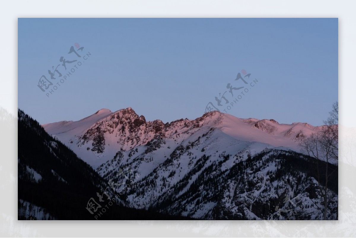 雪山