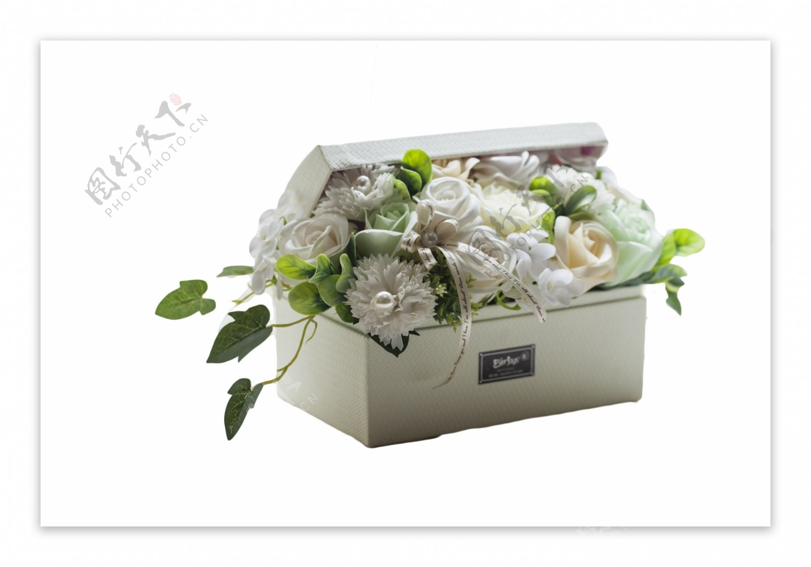 盒装美丽芬芳的花朵