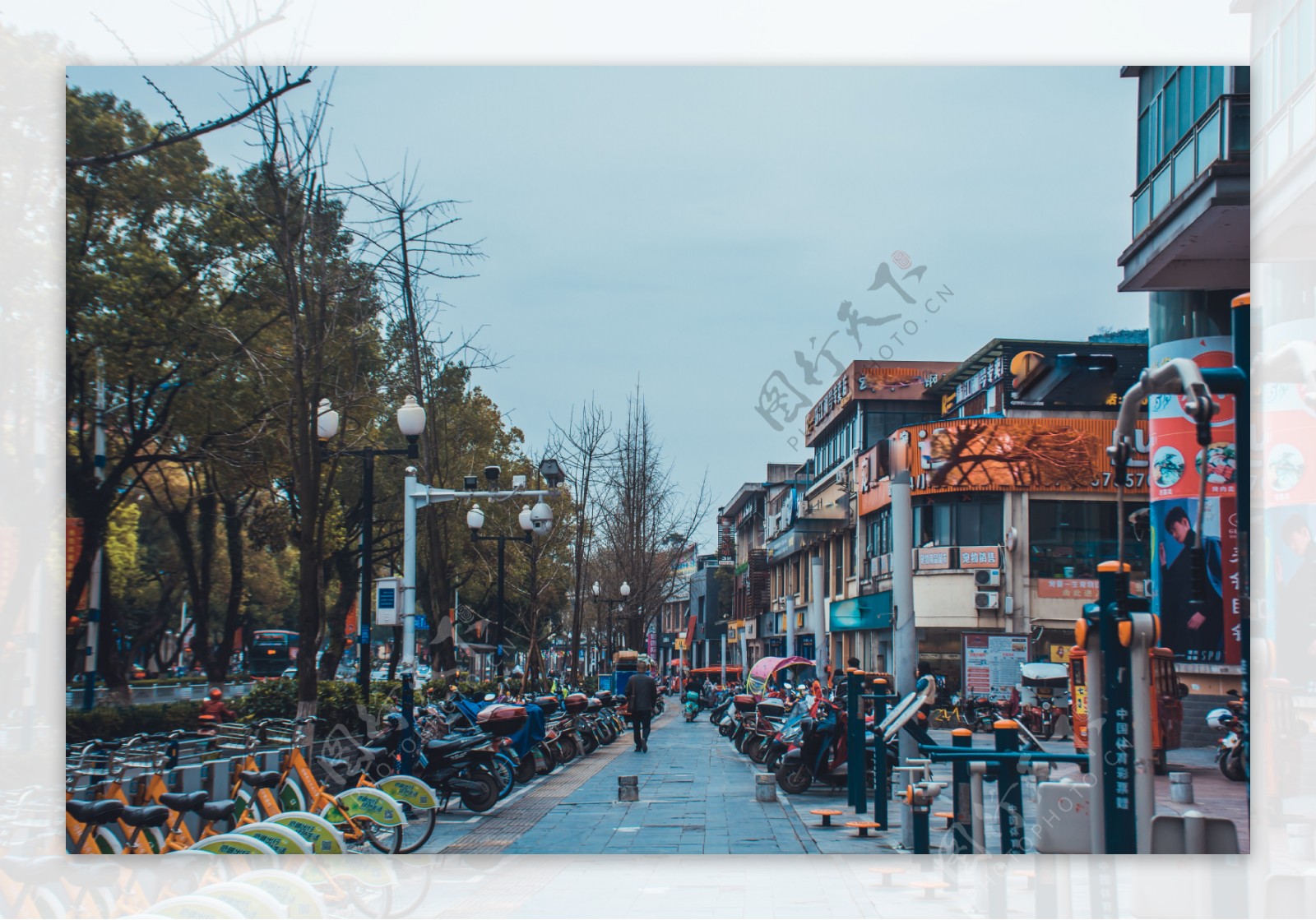 桂林生活气息的城市街道