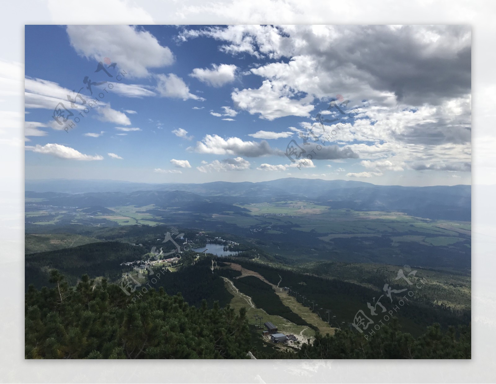 云山高天空自然旅行