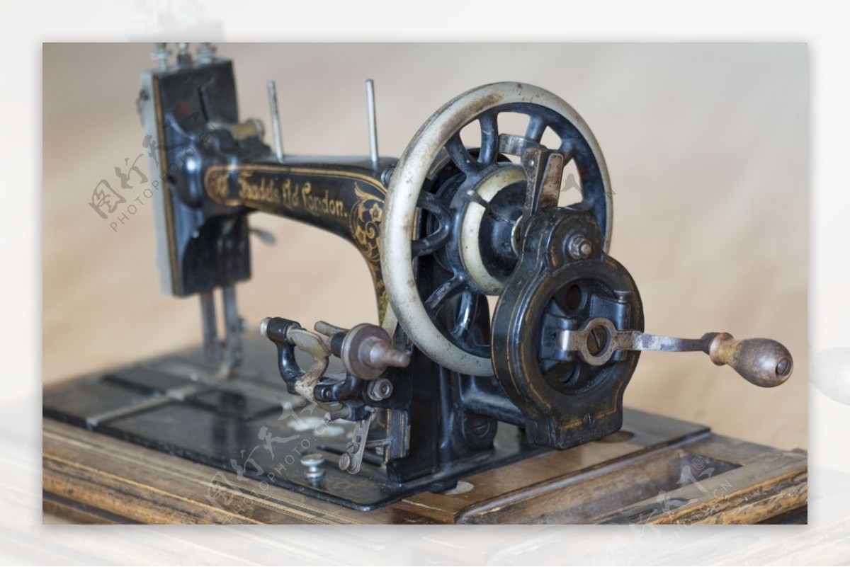 缝纫机机头机针机座