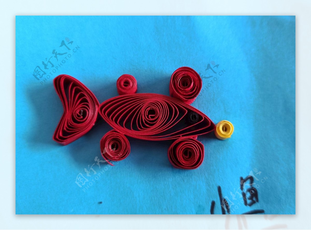 儿童手工制作 粘土做漂亮金鱼 - 制作系手工网