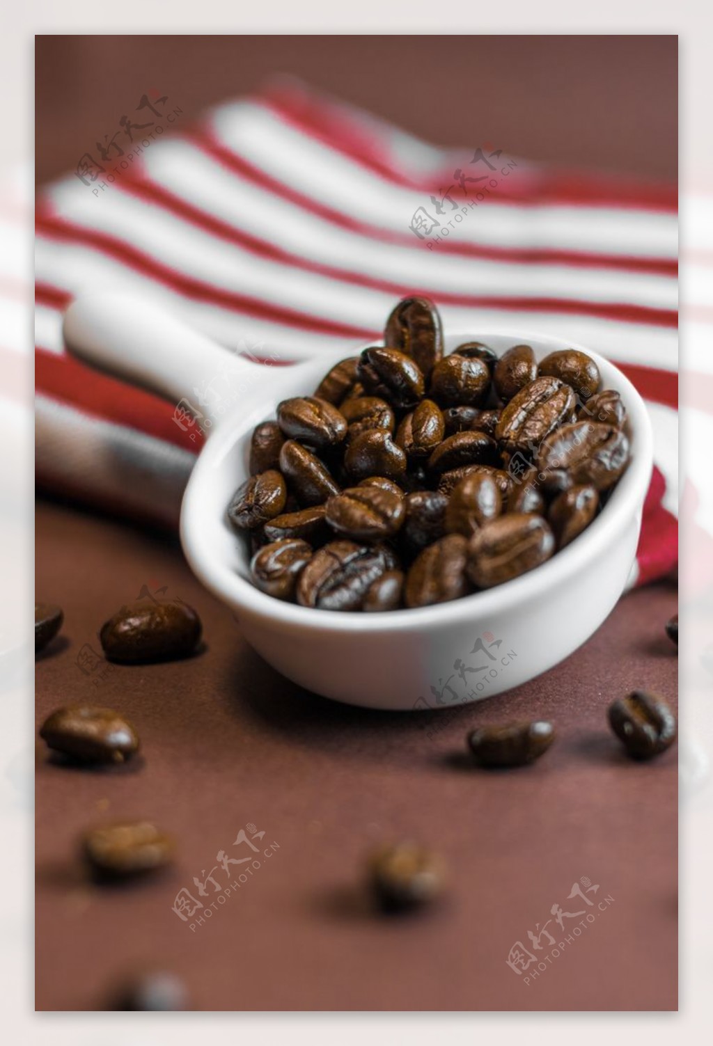 咖啡豆饮品原料背景海报素材图片