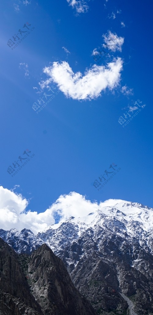 雪山大图图片